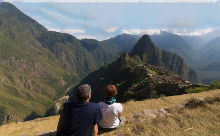 5 Top Destinations for Honeymoon in Perú