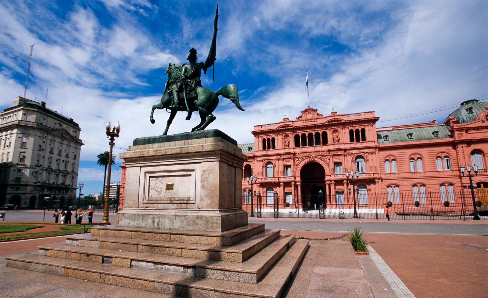 Buenos Aires - Pink House - Downtown
