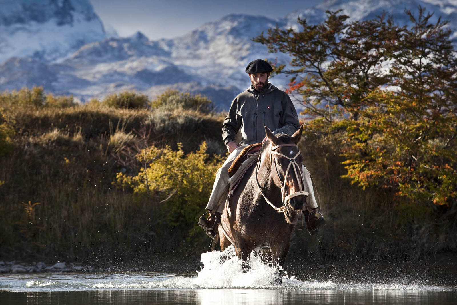 Horseback riding in Calafate