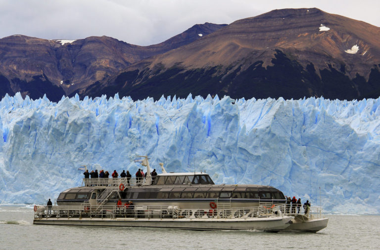 el-calafate-perito-moreno-glacier-navigation (10) El Calafate - Perito Moreno Glacier Navigation