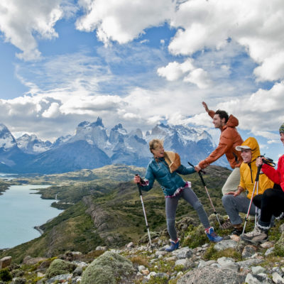 torres-del-paine-trekking-3 Group of people enjoying Torres del Paine hiking trails.