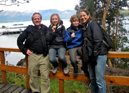 bariloche-family-trip family enjoying a trip in Patagonia