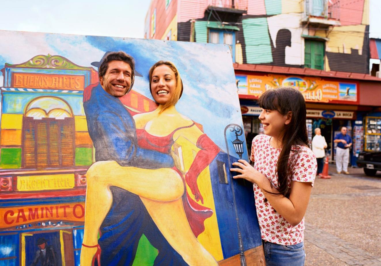 buenos-aires-family-trip A family playing with tango culture in Caminito Street, Buenos Aires.