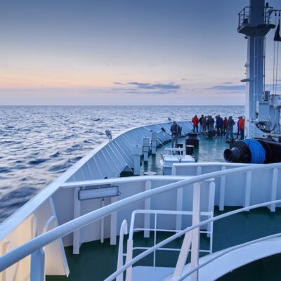 ocean-wide-antarctica-expedition