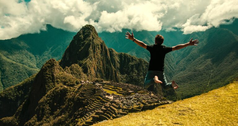 enjoying-machu-picchu (1)
